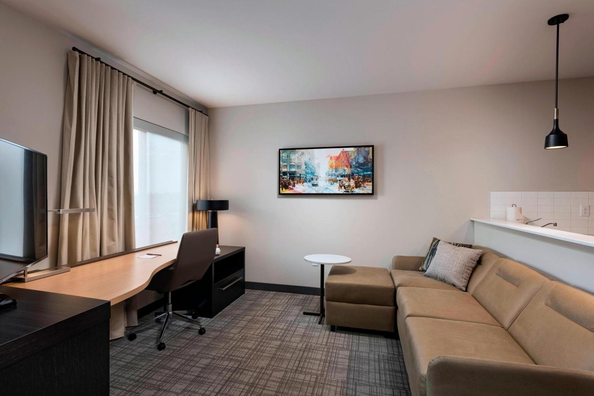 By Marriott St. Paul Downtown Hotel Saint Paul